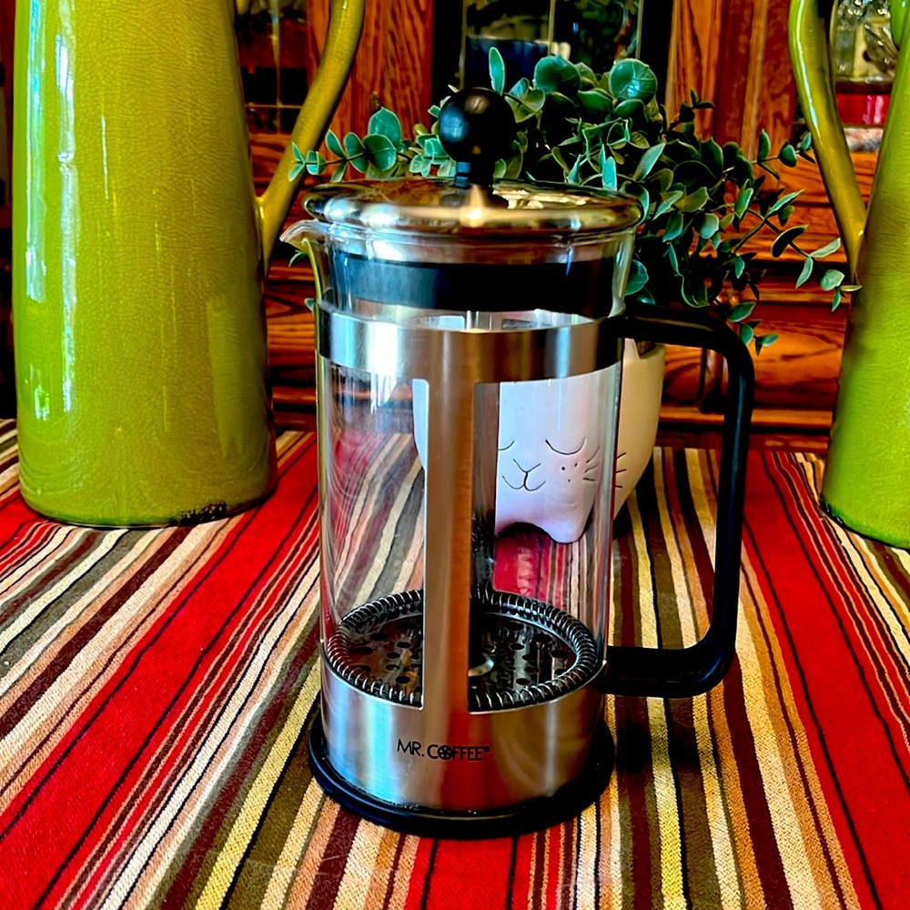 Mr. Coffee French Coffee Press 38oz Modern Design Easy to Clean